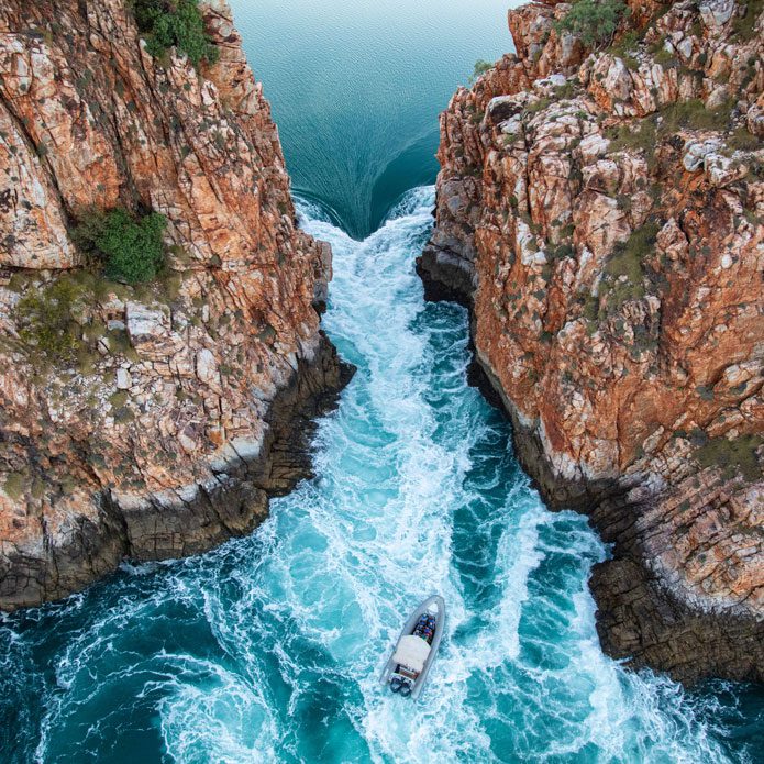 Horizontal Falls and Boat